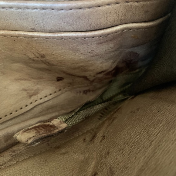 Viola Castellani clutch.  Made in italy. - Picture 5 of 5